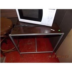 METAL FRAMED SIDE TABLE