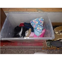 BOX SLIPPERS - ASSORTED