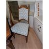Image 2 : DINING CHAIR - 6 TOTAL - WITH 2 BEING CAPTAINS