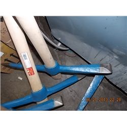 PICK / MATTOCK - BLUE