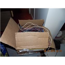 BOX OF 10 TRIAD ELETRONIC BALASTS