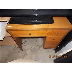SEWING MACHINE & CABINET