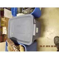 TUB OF ASSORTED STUFFIES