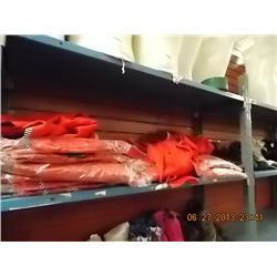 SHELF RED CLOTHING