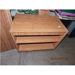 OAK FINISH SIDE TABLE ON WHEELS