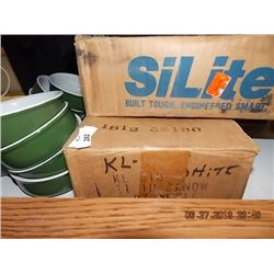 RESTRAUNT DISHES - STACK - CARLYWARE SILITE - OVAL 4010