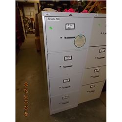 METAL FILING CABINET - 4 DRAWER