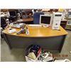 Image 1 : EXECUTIVE OFFICE DESK