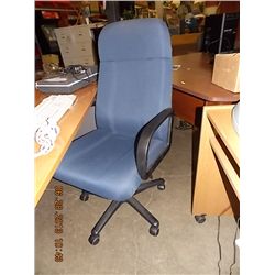 EXECUTIVE GAS LIFT OFFICE CHAIR - BLUE