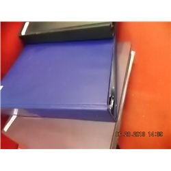 BINDER - SPORTS TRADING CARDS - HOCKEY - NAVY BLUE