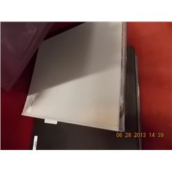 BINDER - SPORTS TRADING CARDS - HOCKEY - WHITE