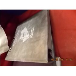 BINDER - SPORTS TRADING CARDS - HOCKEY - ROCKIE