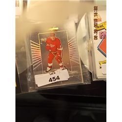 PACK OF HOCKEY CARDS