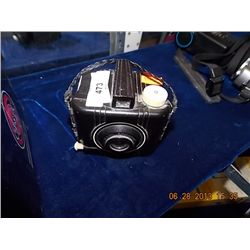 VINTAGE CAMERA - BABY BROWNIE