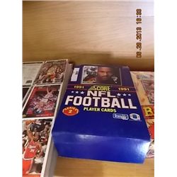 BOX FOOT BALL CARDS - 1991