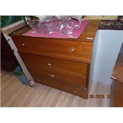 RETRO DRESER  - 4 DRAWER