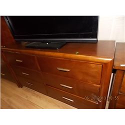NEW DRESSER - 6 DRAWER