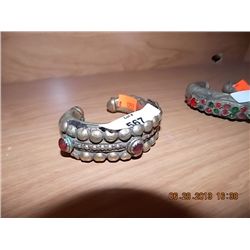 ANKLET/ BRACLET - INDIAN - 3 LARGE RED GEMS - CHILD SIZE