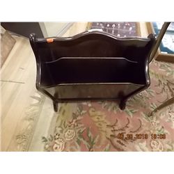 VINTAGE MAHOGANY MAGAZINE STAND