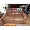 Image 1 : LOVE SEAT CONTEMPORARY DESIGN - BRINDLE LEATHER - NEW