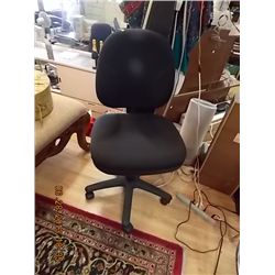 OFFICE CHAIR - UPHOLSTERED CLOTH