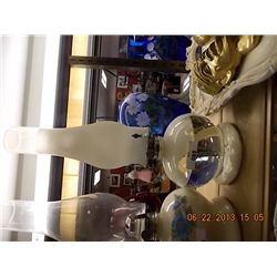 VINTAGE OIL LAMP