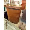 Image 1 : BOW FRONT DRESSOR - 6 DR