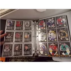 BINDER - SPORTS TRADING CARDS - HOCKEY - BLACK