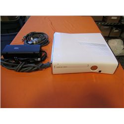 Microsoft Xbox 360 Slim Glossy White Special Edition 4GB *MINT*