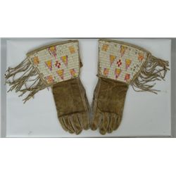 Cameron Mitchell Gauntlet Gloves