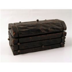 Pirates Of The Caribbean: Dead Man's Chest Wood Chest Prop