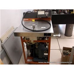 VARIAN 936-60 MASS SPECTRO METER LEAK DETECTOR