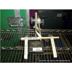 TD COMPANY LAB STAND