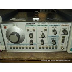 LEADER LFG-1300S FUNCTION GENERATOR (print sequence:) 721939