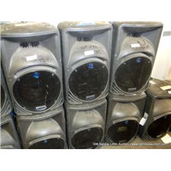 MACKIE ACTIVE WOOFER SPEAKERS