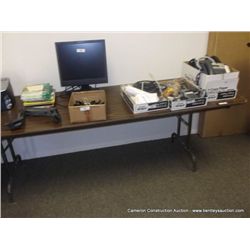 8' X 2.5' FOLDING TABLE