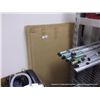 Image 1 : LOT: BOXES