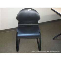 VECTA OPERA CHAIRS