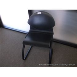VECTA OPERA CHAIR