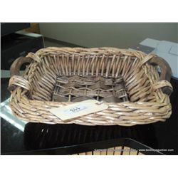 WOOVEN BASKET