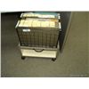 Image 1 : HANGING FILES WITH MOBILE CART