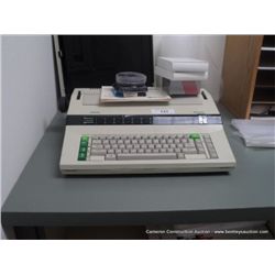 ROYAL ALPHA 610 ELECTRIC TYPE WRITER