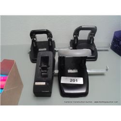 LOT: HOLE PUNCHES