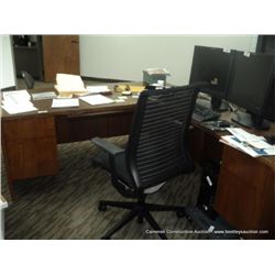 MOHAGANY EXECUTIVE DESK