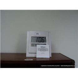 SKY SCAN ATOMIC CLOCK