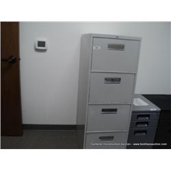 METAL 4- DRAWER FILING CABINET