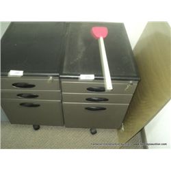 STUDIO 3- DRAWER MOBILE FILE CABINET