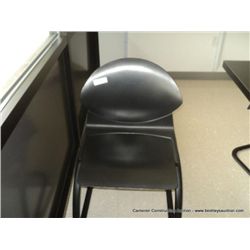 VECTA BLACK PLASTIC CHAIR