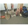 Image 1 : FLAT SHOVEL