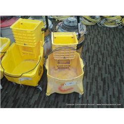 MOP BUCKET